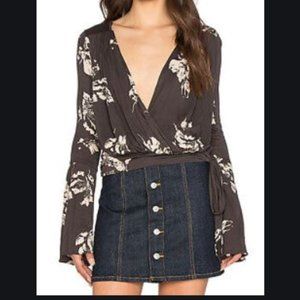 Free People | Fiona Bell Sleeve Wrap Tie Top | M